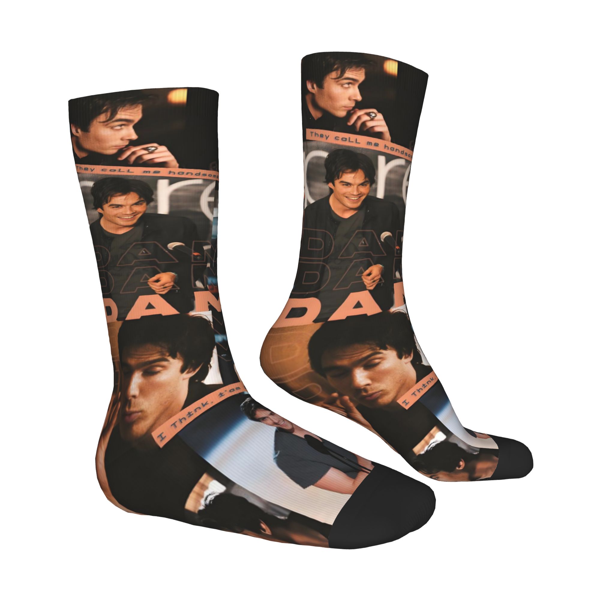 ถุงเท้าแฟชั่นลาย The Vampire D - Dress Sock Men บทวิจารณ์และราคา